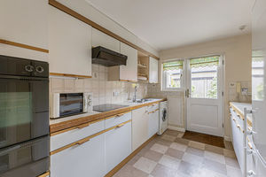 Photo 14- click for photo gallery